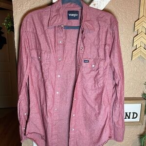 Wrangler Men’s Vintage Wash Red Pearl Snap Long Sleeves Shirt Size Medium